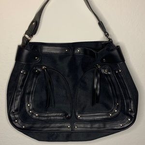 Black shoulder bag